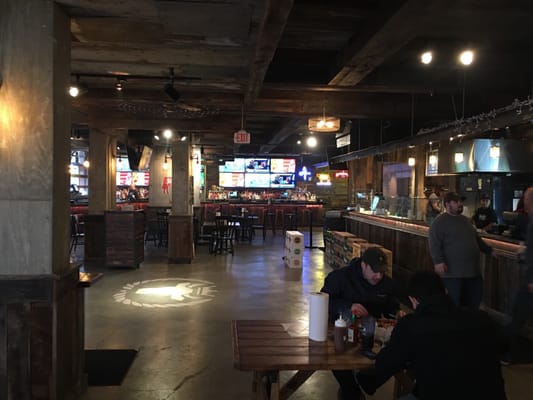 House of 'Que by null