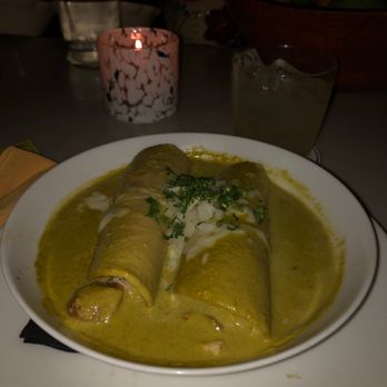 Orale Mexican Kitchen - Enchilada Suiza - Mexican Near Me - Hoboken, New Jersey Orale Mexican Kitchen - Enchilada Suiza - Mexican Near Me - Hoboken, New Jersey