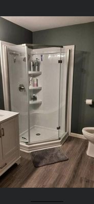 Vns Contracting Logo