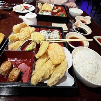 Aria Fusion - Chicken and shrimp tempura bento box - Asian Fusion Near Me - Harrison, New York Aria Fusion - Chicken and shrimp tempura bento box - Asian Fusion Near Me - Harrison, New York