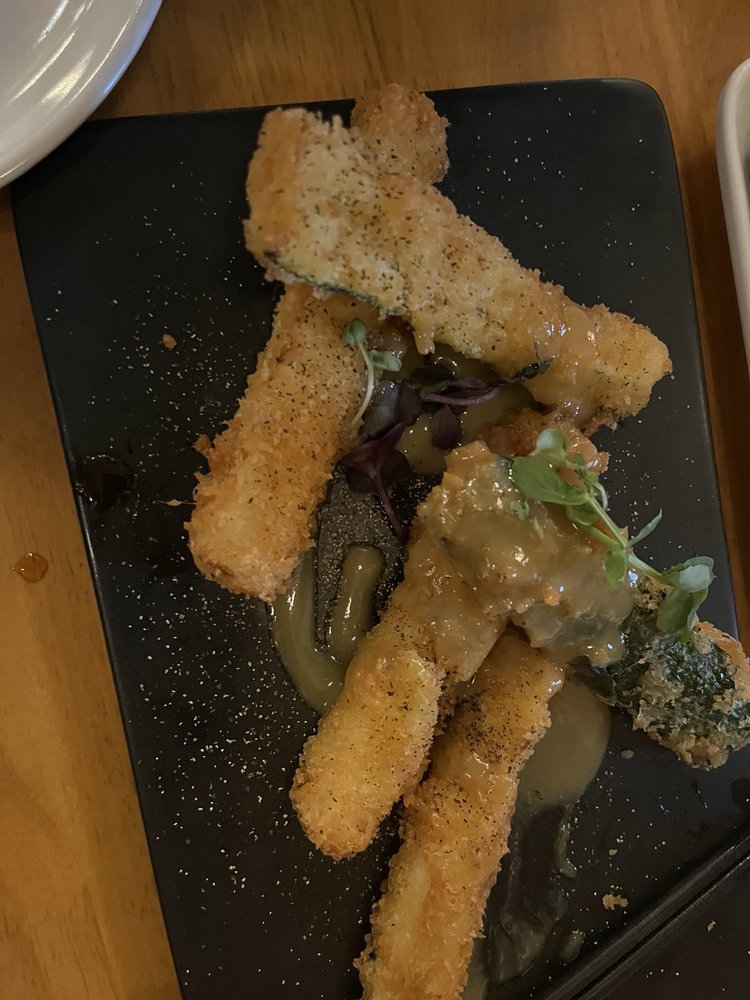 Food from Itto Ramen Bar Tapas