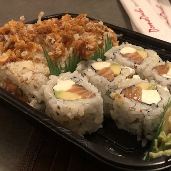 Domodachi - Sushi Bars Near Me - Rutherford, New Jersey