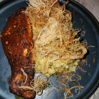 Earls Kitchen + Bar - Blackened Salmon - New American Near Me - Orlando, Florida