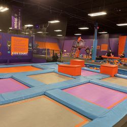 Altitude Trampoline Park - Omaha