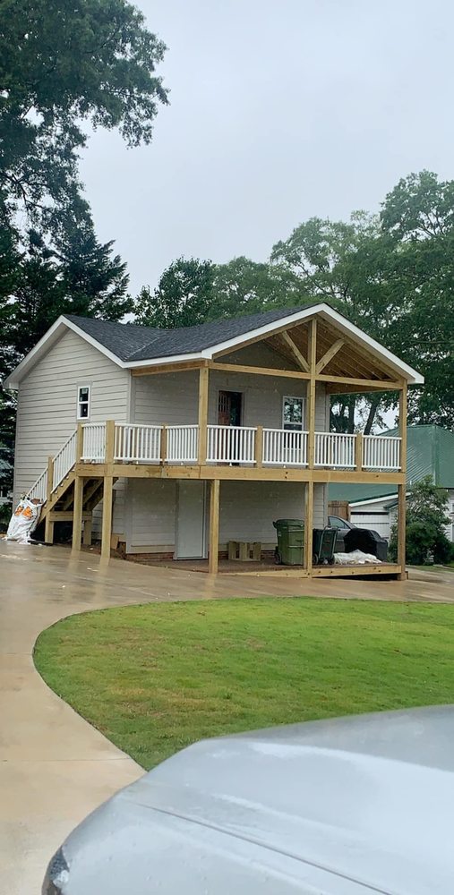 Slide of Nutt Roofing & Siding