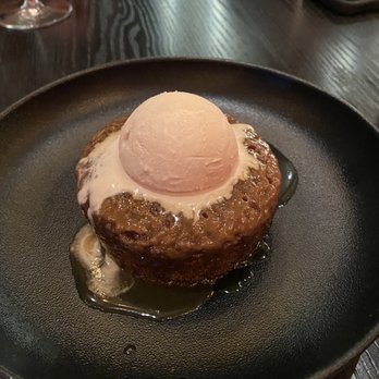 Hell's Kitchen - Sticky toffee pudding - Cocktail Bars Near Me - Funner, California Hell's Kitchen - Sticky toffee pudding - Cocktail Bars Near Me - Funner, California
