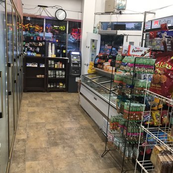 Sherman Market - the inside of a grocery store - Grocery Near Me - San Francisco, California Sherman Market - the inside of a grocery store - Grocery Near Me - San Francisco, California