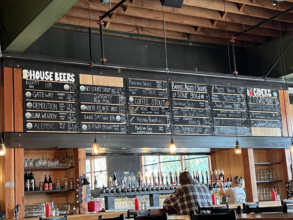 Elliott Bay Brewing - Lake City