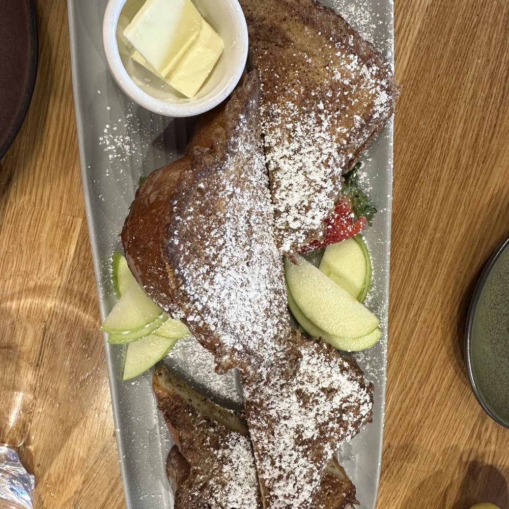 Snakes & Lattes Tucson - French toast - New American Near Me - Tucson, Arizona