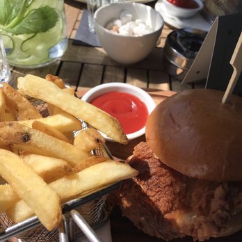 Union8 - Chicken sandwich - Modern European Near Me - Dublin, D