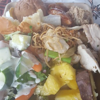 Chief's Luau - That's a lot of food - Performing Arts Near Me - Kapolei, Hawaii Chief's Luau - That's a lot of food - Performing Arts Near Me - Kapolei, Hawaii