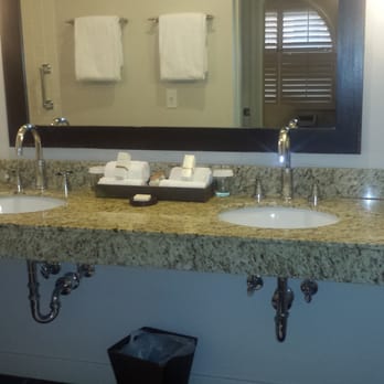 Red Mountain Resort - Villa standard room - Resorts Near Me - Ivins, Utah