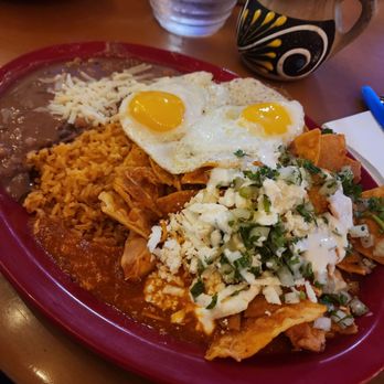 LA VECINDAD - Chilaquiles Pancho Villa... ¡Viva la revolución! - Tacos Near Me - Las Vegas, Nevada LA VECINDAD - Chilaquiles Pancho Villa... ¡Viva la revolución! - Tacos Near Me - Las Vegas, Nevada