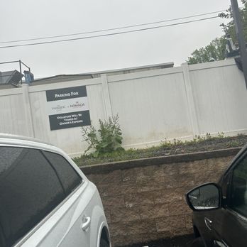Nomada - Parking lot with about 5 spots avail - Mexican Near Me - Verona, New Jersey