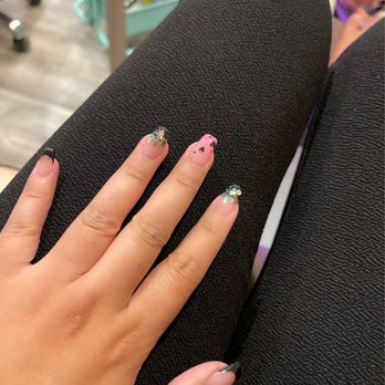 Envy Nails - Kathy did an awesome job again! - Nail Salons Near Me - Springfield, Massachusetts