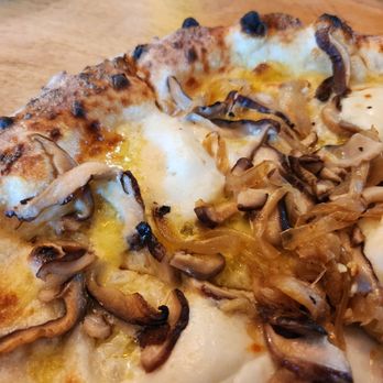 Nomad Pizza - Shitake Mushroom pizza - Pizza Near Me - Princeton, New Jersey Nomad Pizza - Shitake Mushroom pizza - Pizza Near Me - Princeton, New Jersey