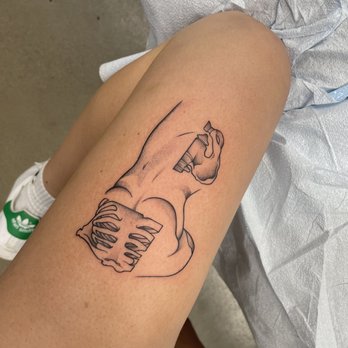 Outer Limits Tattoo & Body Piercing - Me and my new thigh tat,,, - Tattoo Near Me - Costa Mesa, California Outer Limits Tattoo & Body Piercing - Me and my new thigh tat,,, - Tattoo Near Me - Costa Mesa, California