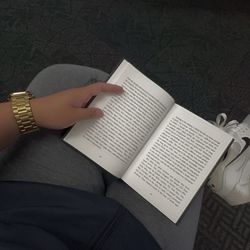 Connor Dang DDS - Brought a book because I had a sit and wait appointment :)
