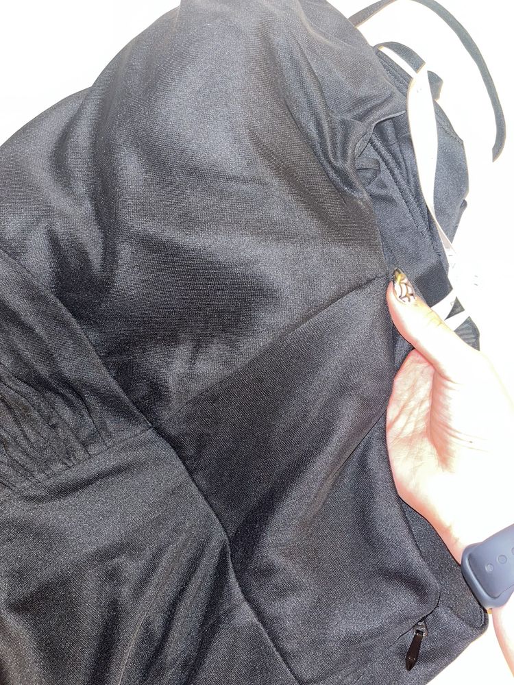 HONOVAN Updated September 2024 10 Photos & 55 Reviews 140 Clarendon St, Boston