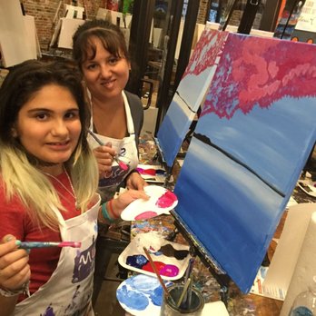 Muse Paintbar - Paint & Sip Near Me - Fairfax, Virginia Muse Paintbar - Paint & Sip Near Me - Fairfax, Virginia