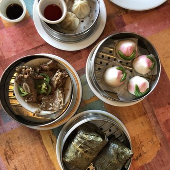 ABC Cafe - Xiao Long Bao, Beef Short Rib with Black Pepper, Red Bean Bun, and Sticky Rice in Lotus Leaf - Dim Sum Near Me - Overland Park, Kansas