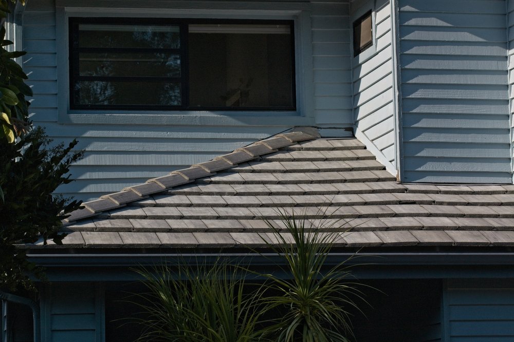 Slide of Bob Piva Roofing