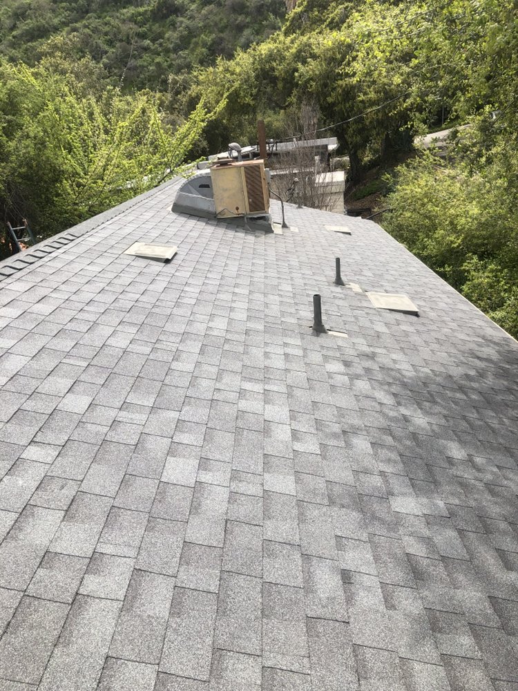 Slide of Berry Roofing & Solar