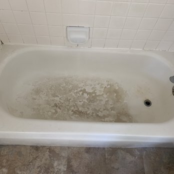 Anna's Cleaning Service - BEFORE - Home Cleaning Near Me