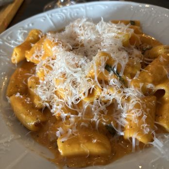 Gigi - Rigatoni alla Vodka - Italian Near Me - Boston, Massachusetts Gigi - Rigatoni alla Vodka - Italian Near Me - Boston, Massachusetts