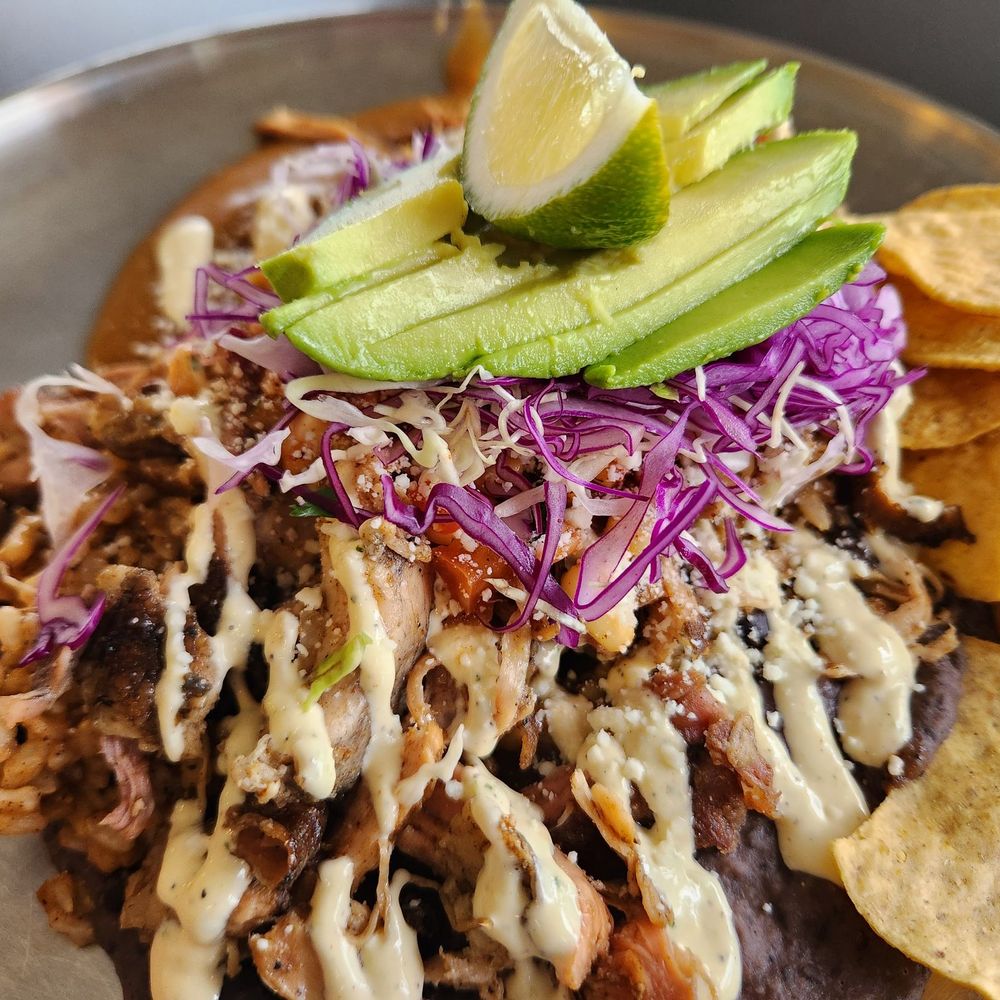 El Green-Go's - Mexi plate with chicken - Food Trucks Near Me - Anchorage, Alaska El Green-Go's - Mexi plate with chicken - Food Trucks Near Me - Anchorage, Alaska
