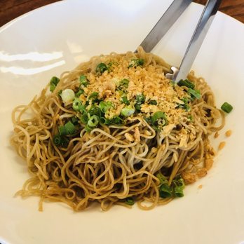 Star Noodle - Garlic Noodles - Asian Fusion Near Me - Lahaina, Hawaii