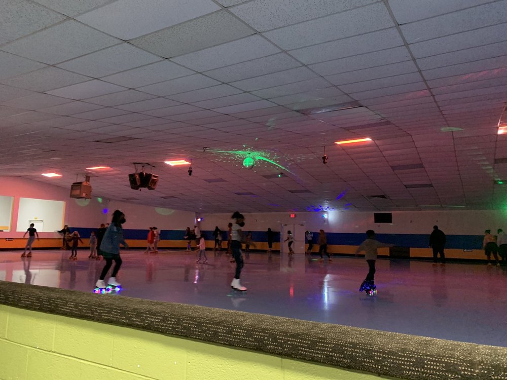 WALDORF SKATING CENTER Updated October 2024 13 Reviews 3410 Leonardtown Rd, Waldorf