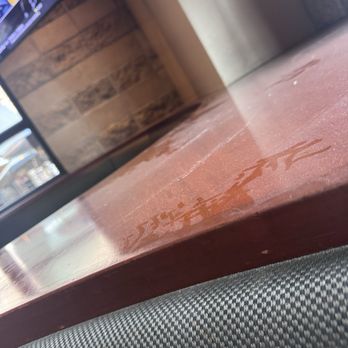 Yard House - This place was filthy. Found old cloth napkins under our booth. - New American Near Me - Irvine, California Yard House - This place was filthy. Found old cloth napkins under our booth. - New American Near Me - Irvine, California