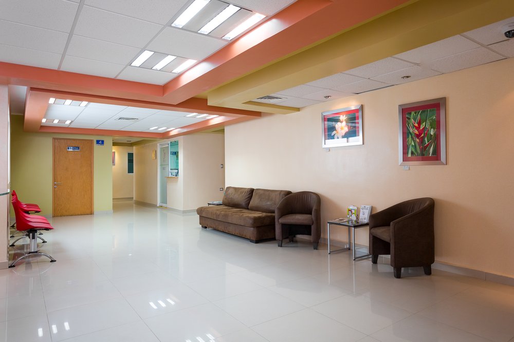 HOSPITAL CMQ 20 Photos Hospitals Basilio Badillo 365, Puerto