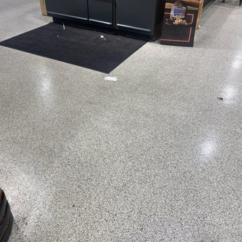 Publix - Dirty floors at Publix deli - Drugstores Near Me - Powder Springs, Georgia Publix - Dirty floors at Publix deli - Drugstores Near Me - Powder Springs, Georgia
