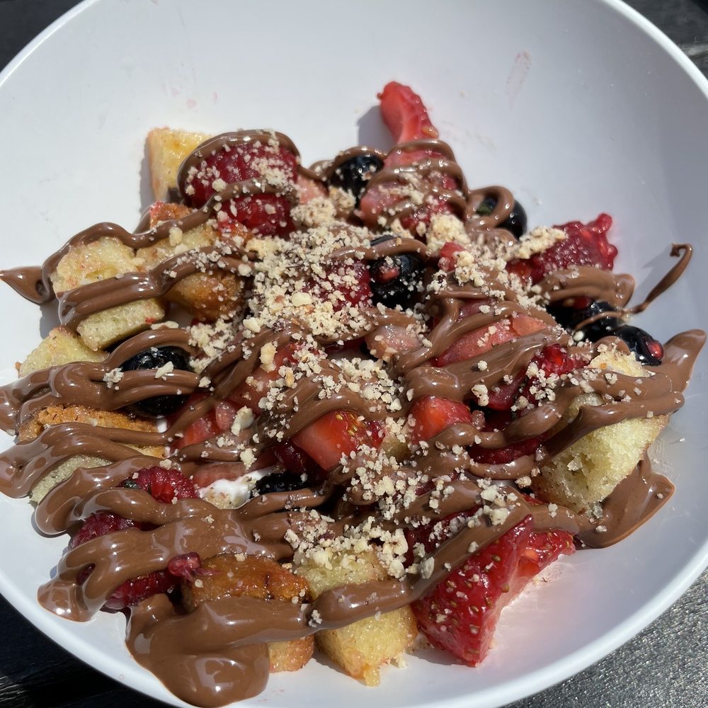 Nutella Cafe - Panzanella - Desserts Near Me - Chicago, Illinois Nutella Cafe - Panzanella - Desserts Near Me - Chicago, Illinois