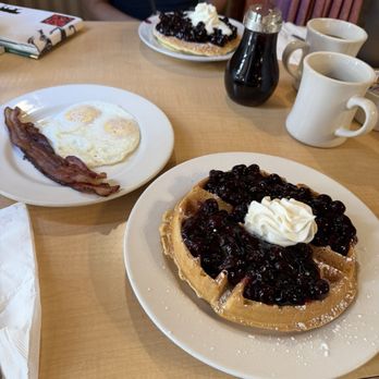 Jeb's Blueberry Hill - Breakfast & Brunch Near Me - Clovis, California Jeb's Blueberry Hill - Breakfast & Brunch Near Me - Clovis, California