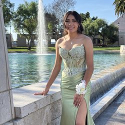 Hermz - Stunning dress