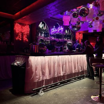 Hidden Bar - Speakeasies Near Me - Nashville, Tennessee