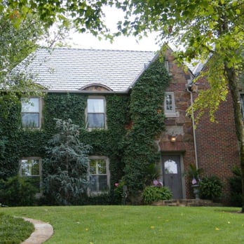 Sonward Roofing & Construction - a brick house covered in ivy - General Contractors Near Me - Oklahoma City, Oklahoma Sonward Roofing & Construction - a brick house covered in ivy - General Contractors Near Me - Oklahoma City, Oklahoma