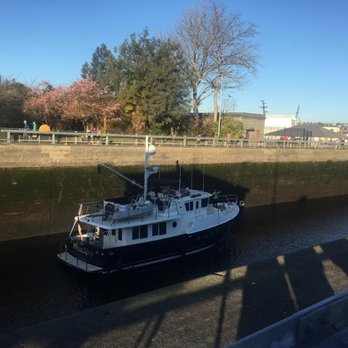 Hiram M Chittenden Locks - Boats entering the locks - Landmarks & Historical Buildings Near Me - Seattle, Washington