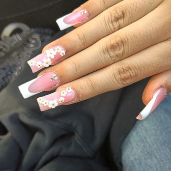 L'art Nail Lounge - Nail Salons Near Me - Garner, North Carolina