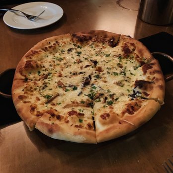 Crú - A Wine Bar - Truffle pizza - Wine Bars Near Me - Plano, Texas Crú - A Wine Bar - Truffle pizza - Wine Bars Near Me - Plano, Texas