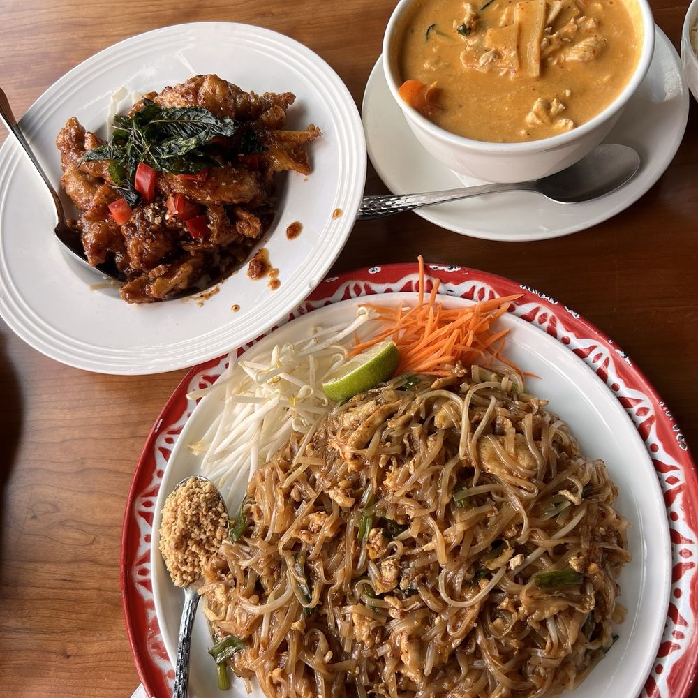 Boran Royal Thai Cuisine - Thai Near Me - Ruston, Washington