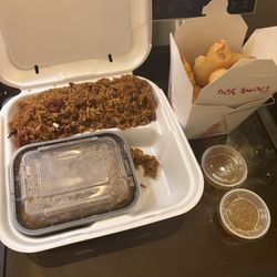 Great Chef Chinese Food Day Square - I guess they started giving smaller portion sizes Also they forgot my eggroll and no napkins?