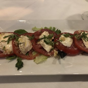 Rosso Vino - Caprese Salad - Italian Near Me - Branford, Connecticut