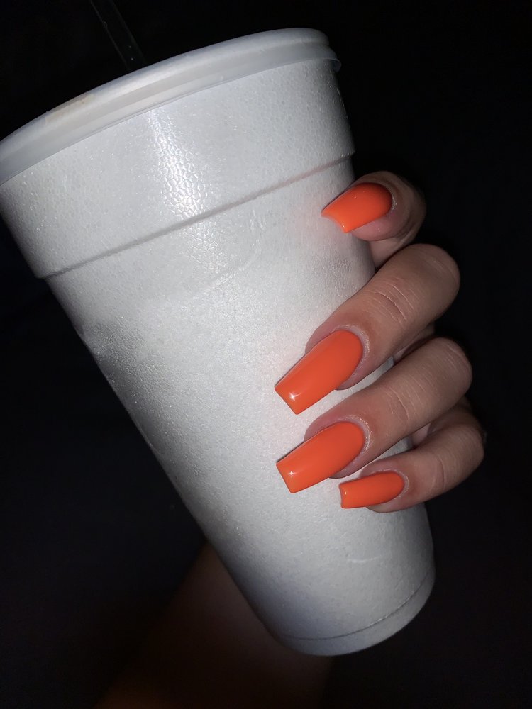 PRETTY NAILS Updated July 2024 22 Photos & 12 Reviews 5405 Pearl