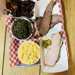 Straight From Texas Bar-B-Que - 4 meats + 2 sides (double burnt ends)