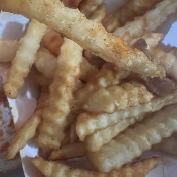 Dave's Hot Chicken - Fries - Chicken Shop Near Me - Aventura, Florida