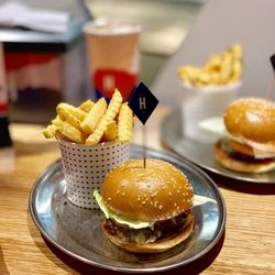 Huxtaburger - Huxtaburger with Fries